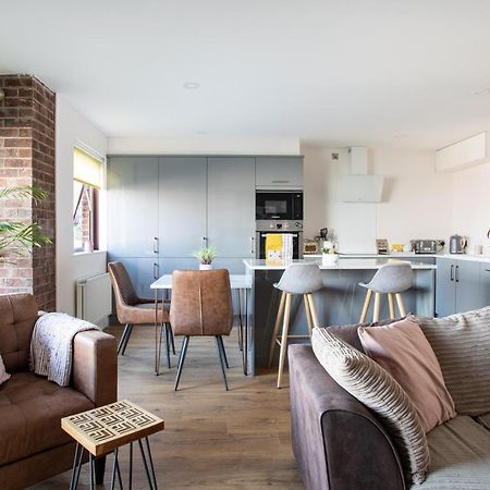 New Lisburn Road Apartment - Free Parking Белфаст Экстерьер фото