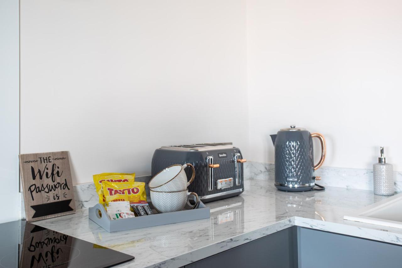 New Lisburn Road Apartment - Free Parking Белфаст Экстерьер фото