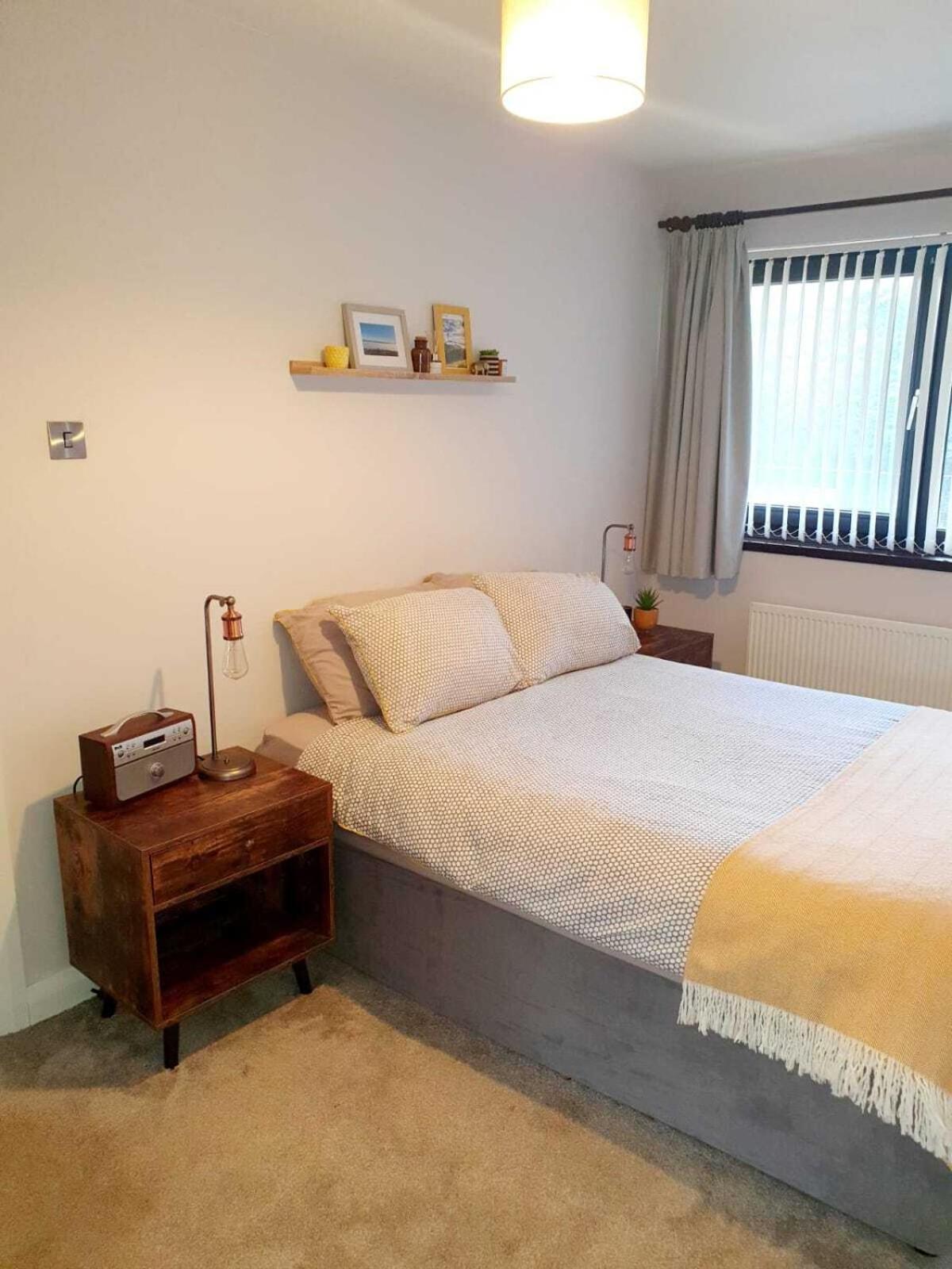 New Lisburn Road Apartment - Free Parking Белфаст Номер фото